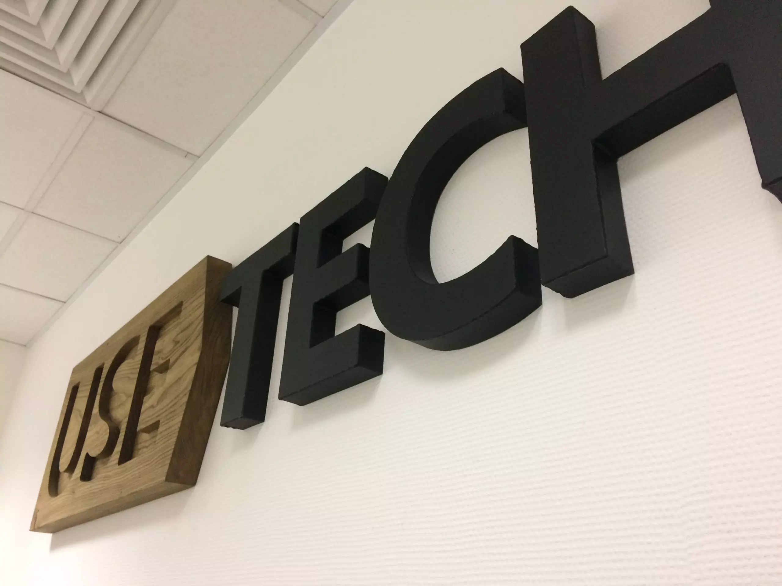 ГК Юзтех — в топе рейтингов «Лидеры информационных технологий для промышленности»