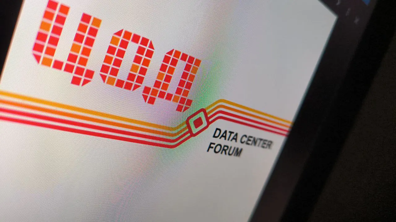 Холдинг Юзтех — серебряный партнер Ежегодный международный форум «ЦОД»